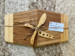 Wood boards with spreaders - bamboo Hex 6-sided and 2 large bamboo cheese knives